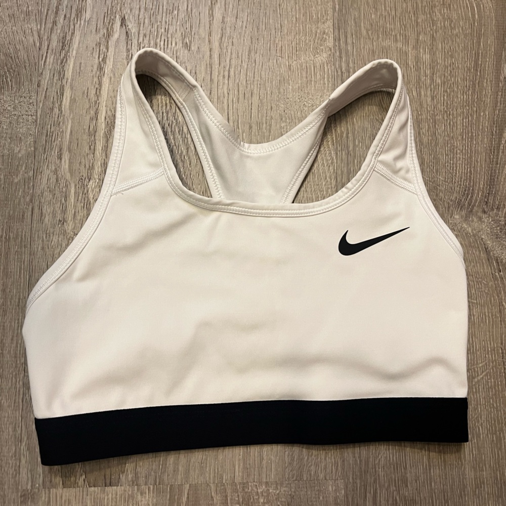 Women’s Nike Dri-Fit Sports Bra- Size Small- Pre-owned